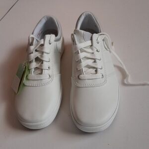 Universal Thread Canvas Tennis Shoes White Molly Size 6 Women’s NWT